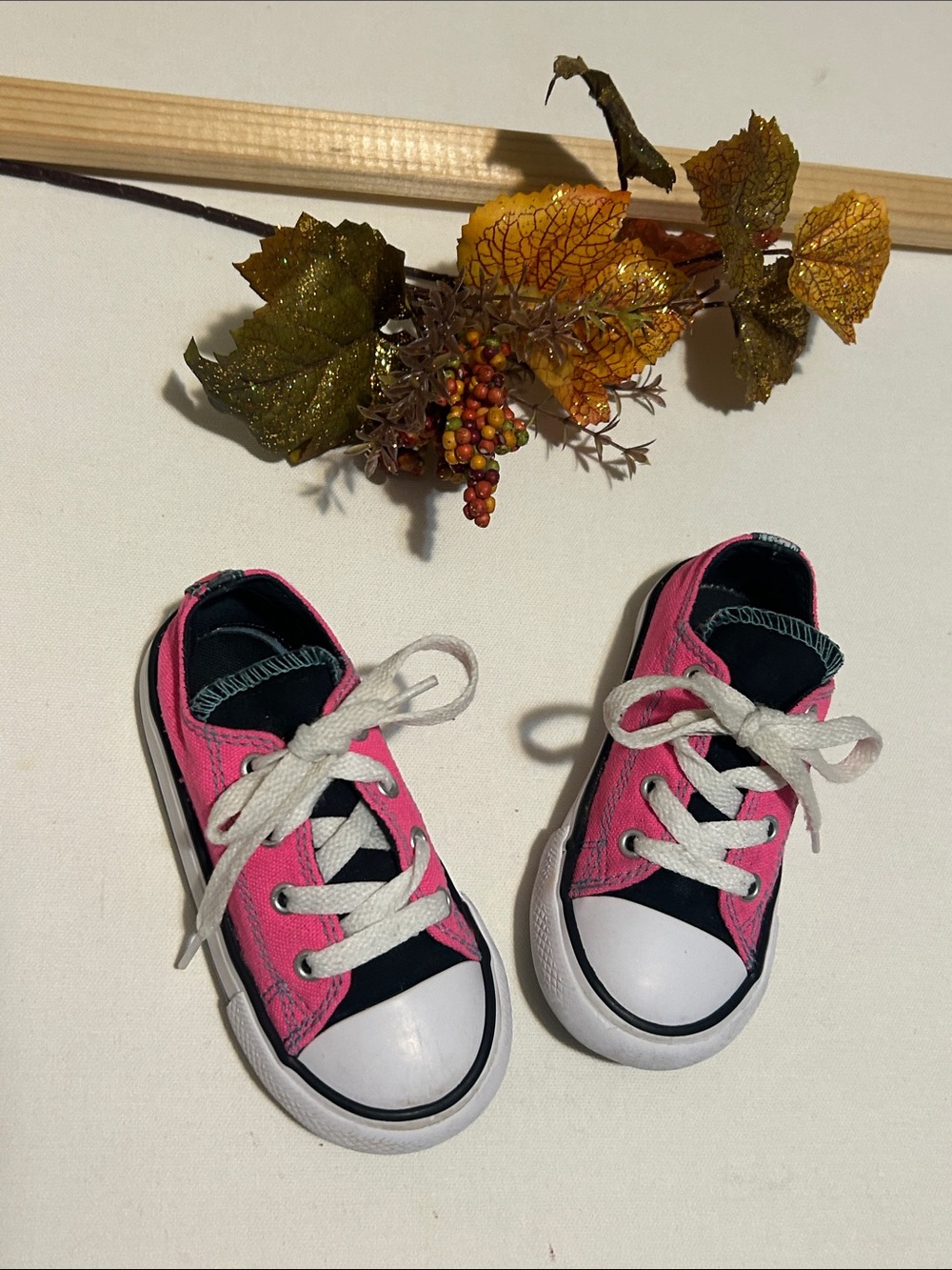 Kids Pink Canvas Lace-Up Sneakers